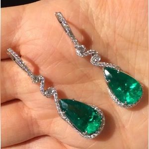 New Gorgeous Sterling Silver Emerald  & White Sapphires Drop Earrings